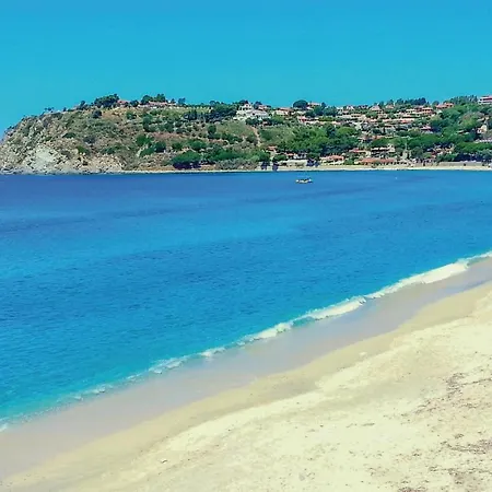 度假居 Two-bedroom In Smaria Di Ricadi -vv-