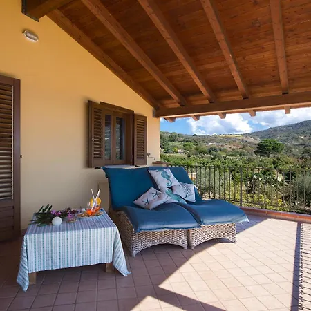 Two-bedroom In Smaria Di Ricadi -vv- Ferienhaus Santa Maria (Vibo Valentia)