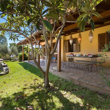 度假居 Two-bedroom In Smaria Di Ricadi -vv- Santa Maria