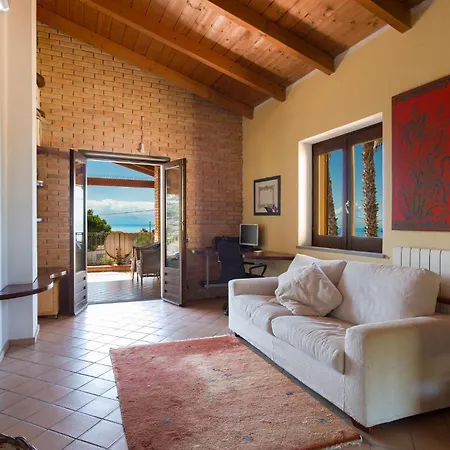 度假居 Two-bedroom In Smaria Di Ricadi -vv- *